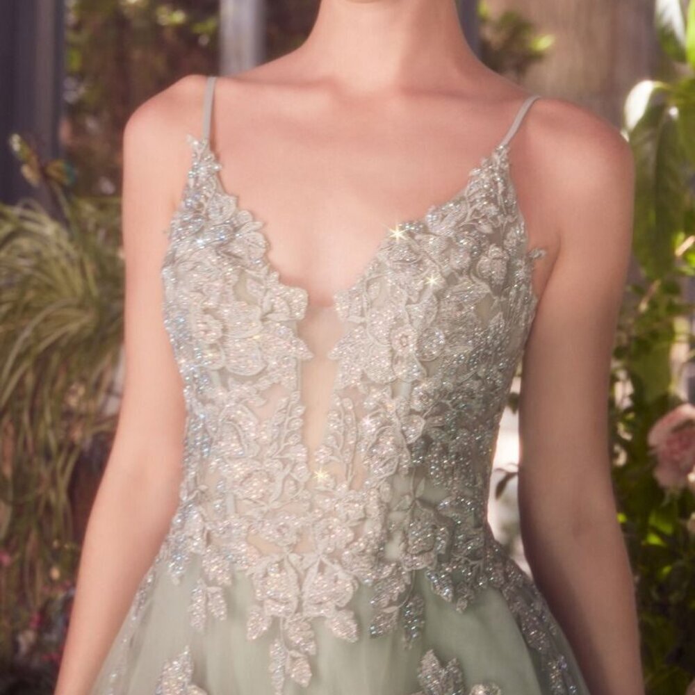 NEW FORMAL SLEEVELESS FLORAL LAYERED TULLE BALL GOWN W/ LACE UP BACK CD A1417